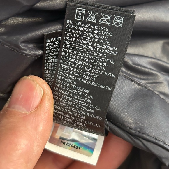 The North Face | Black Puffer Jacket | Size XLL - Picture 7 of 9